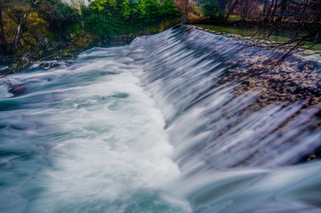 Gašparov mlin : zadnji grobnički malin / sugovornica Nataša Maršanić ; razgovor vodila Silvana Demark ; režija, kamera i montaža Igor Crnković ; ton Ivo Vicić